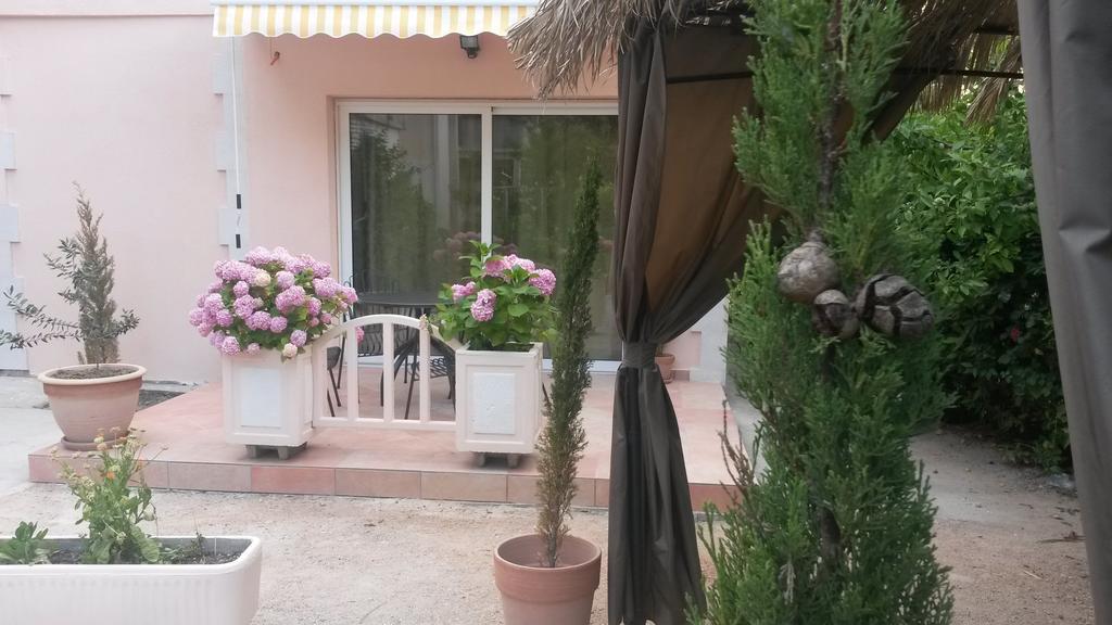 فيلا House Lavanda راب المظهر الخارجي الصورة